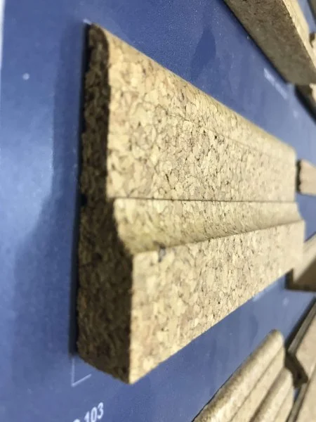 Плинтус пробковый ArtCorkDesing С 103 лакированный 12х65х910 мм в Салавате