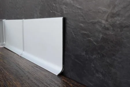 Алюминиевый плинтус ЭлитПроф Анодированный Плоский (80х11х2500 мм) в Салавате