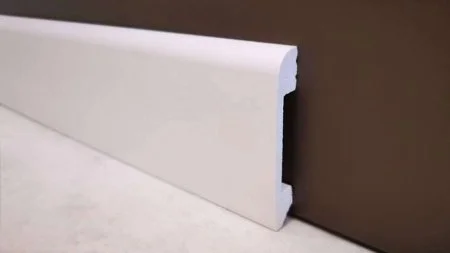 Плинтус Solid UHD 05/80 (80х13х2400 мм) в Салавате